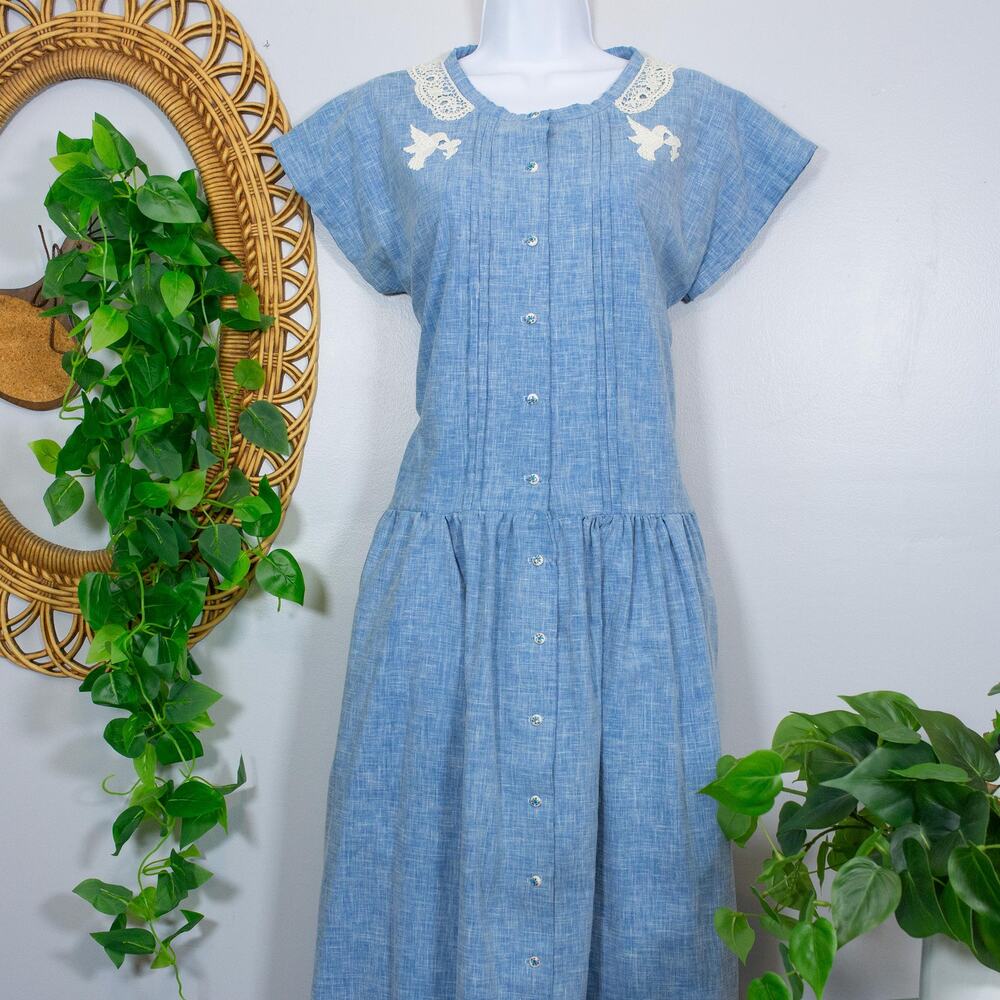VTG Handmade Chambray Lace  Midi Dress Hummingbird Appliqué Cottagecore